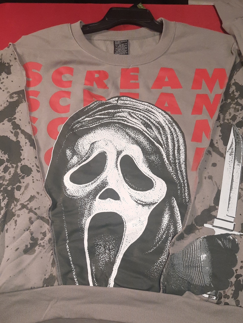 Scream Graphic Crewneck Sweatshirt - Gray with Red Print